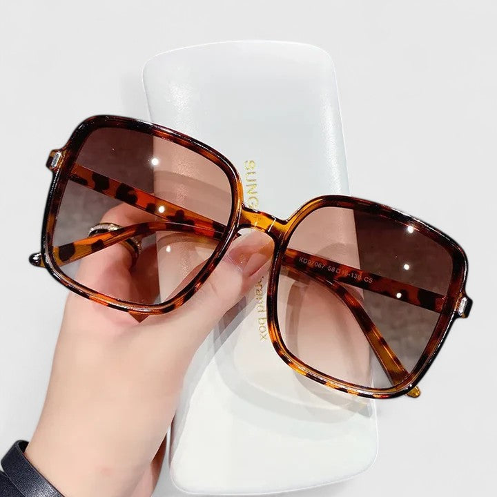 デスティニー | エレガントなサングラス